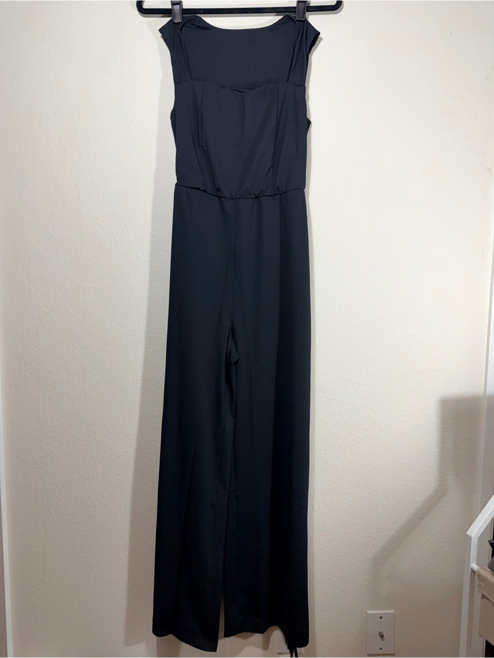 HALARA Black Square-Neck Wide-Leg Jumpsuit with Tank Straps - Picture 4 of 8